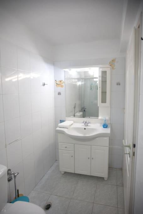 Karantou Villa Tirós Buitenkant foto