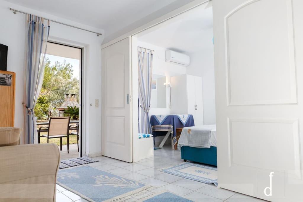 Karantou Villa Tirós Buitenkant foto